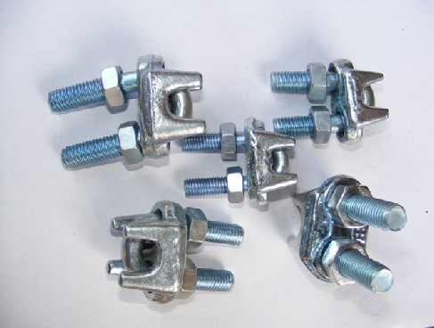 雙向拉繩開關(guān)安裝配件：安裝支架，覆塑鋼絲繩，繩扣，繩環(huán) 全套配件供應(yīng)